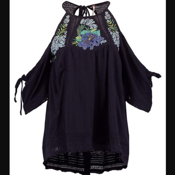 Free People Fast Times Peasant Top Cold Shoulder Embroidered Navy Blue Small NWT - Picture 2 of 10